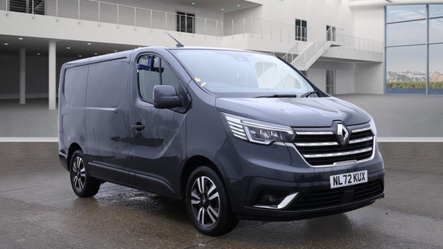 RENAULT TRAFIC