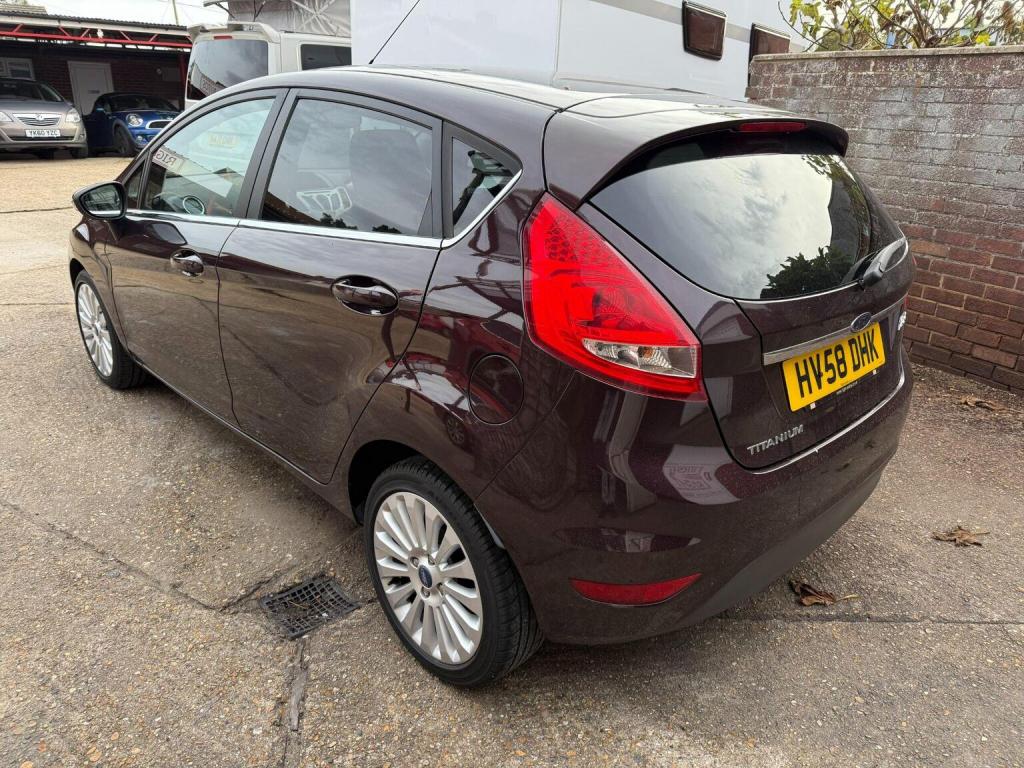 FORD FIESTA