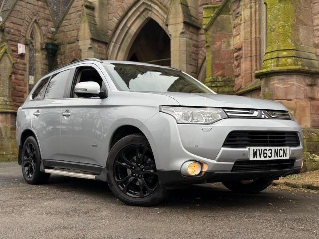 MITSUBISHI OUTLANDER