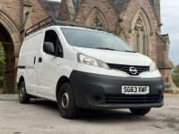 NISSAN NV200