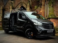 VAUXHALL VIVARO