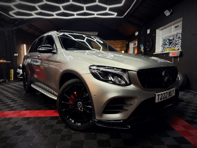 MERCEDES-BENZ GLC