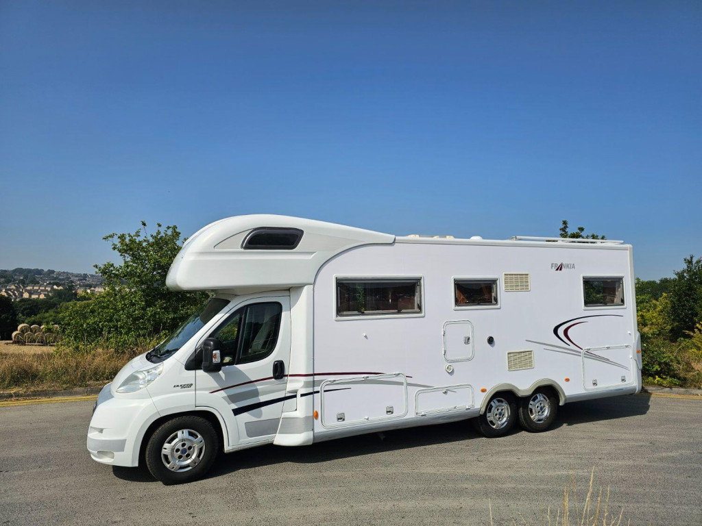 View FIAT FRANKIA 2.3TD 840 LUXURY MOTORHOME 