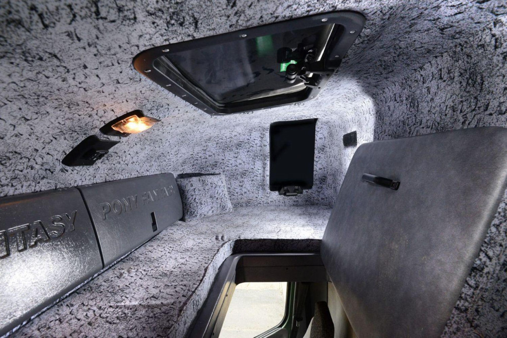 View VOLKSWAGEN CRAFTER 2.0 TDi Recovery Truck