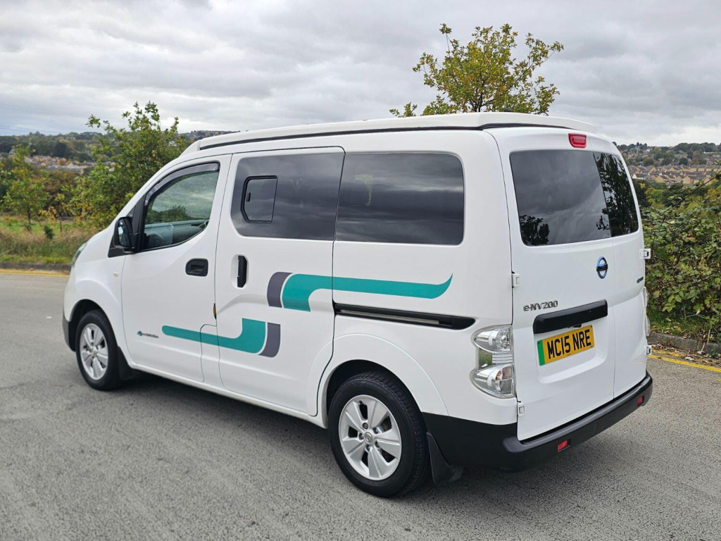 View NISSAN NV300 Tekna Electric Pop Top Campervan