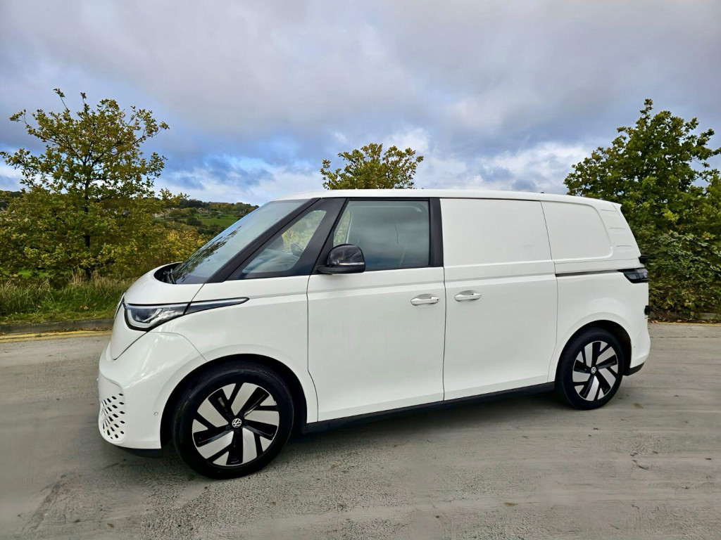View VOLKSWAGEN ID. BUZZ CARGO Pro 77kWh Commerce Plus