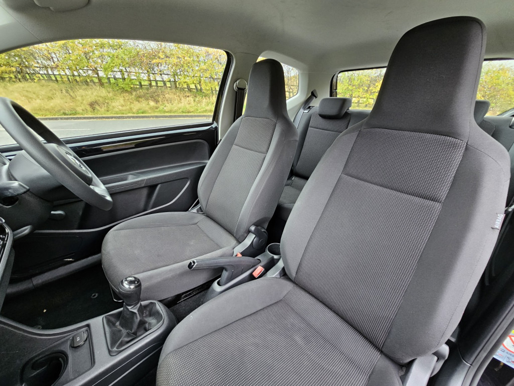 View VOLKSWAGEN UP 1.0 Take up!