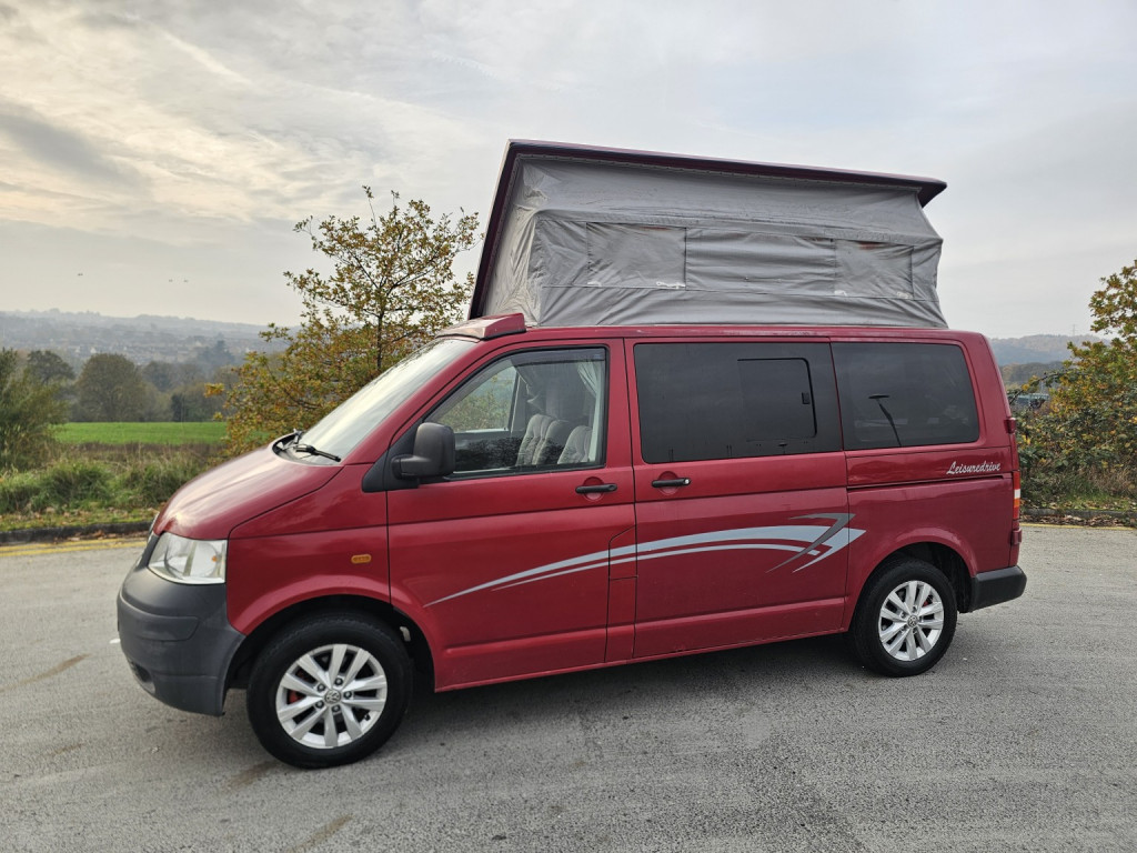 View VOLKSWAGEN TRANSPORTER 2.5 TDI LEISURE DRIVE CAMPERVAN