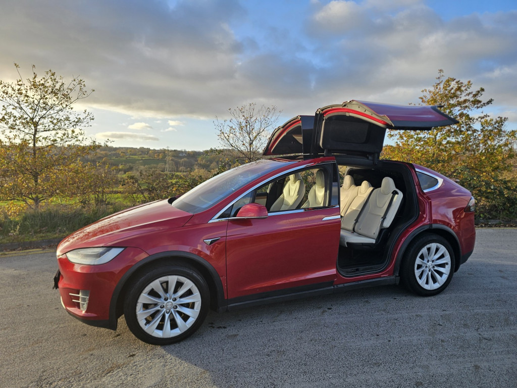 View TESLA MODEL X (Dual Motor) Long Range