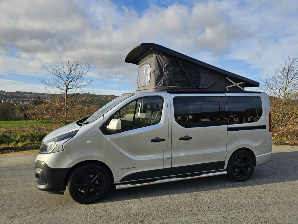 View RENAULT TRAFIC 1.6 TD POPTOP CAMPERVAN