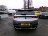 VAUXHALL GRANDLAND X