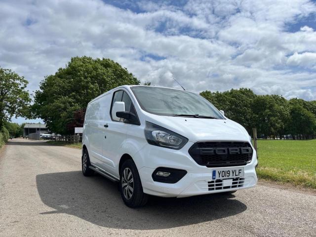 FORD TRANSIT CUSTOM 2.0 320 EcoBlue Trend L1 H1 Euro 6 5dr
