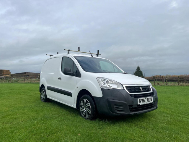 PEUGEOT PARTNER 1.6 BlueHDi 854 Professional L1 5dr