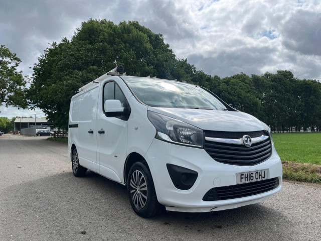 VAUXHALL VIVARO 1.6 CDTi 2900 BiTurbo ecoFLEX Sportive L1 H1 Euro 5 (s/s) 5dr