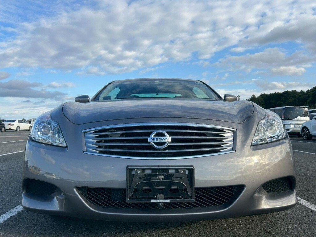 NISSAN SKYLINE 370GT