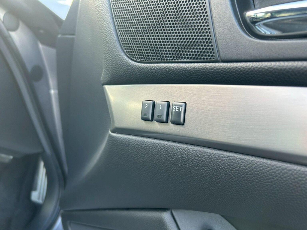 NISSAN SKYLINE 370GT