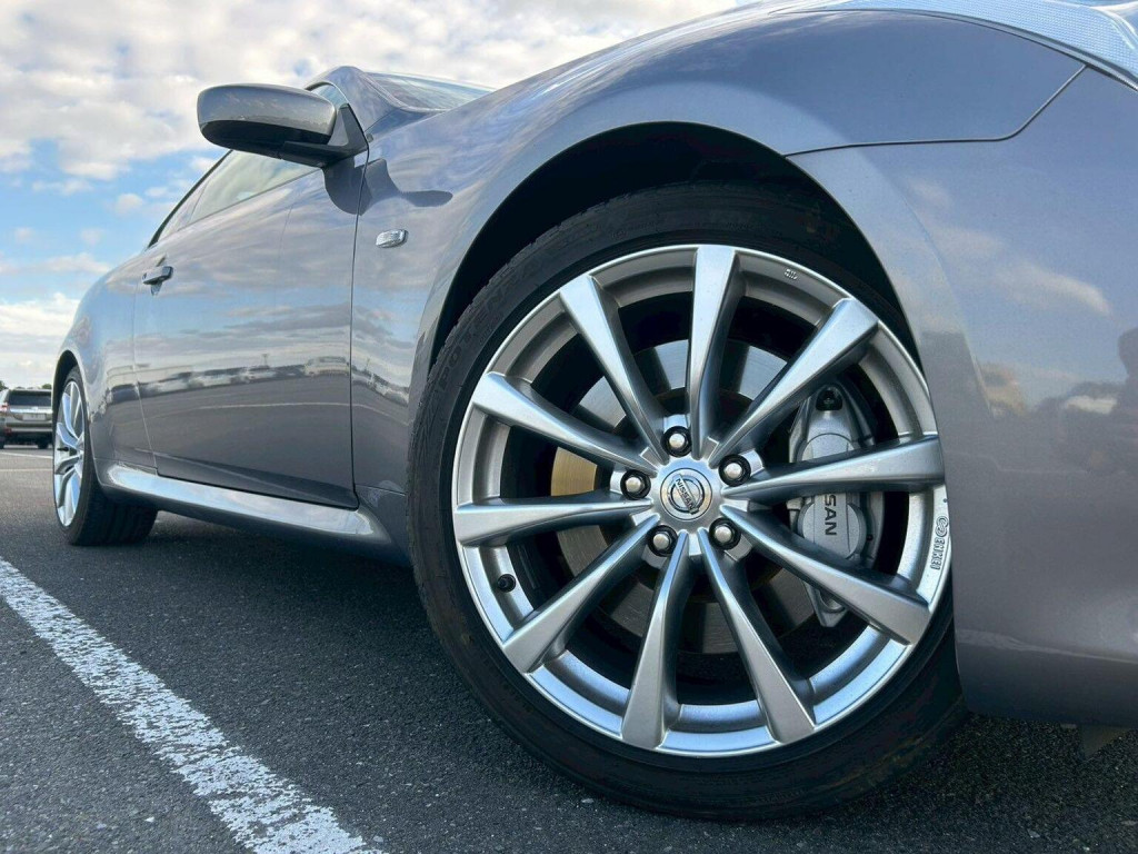 NISSAN SKYLINE 370GT