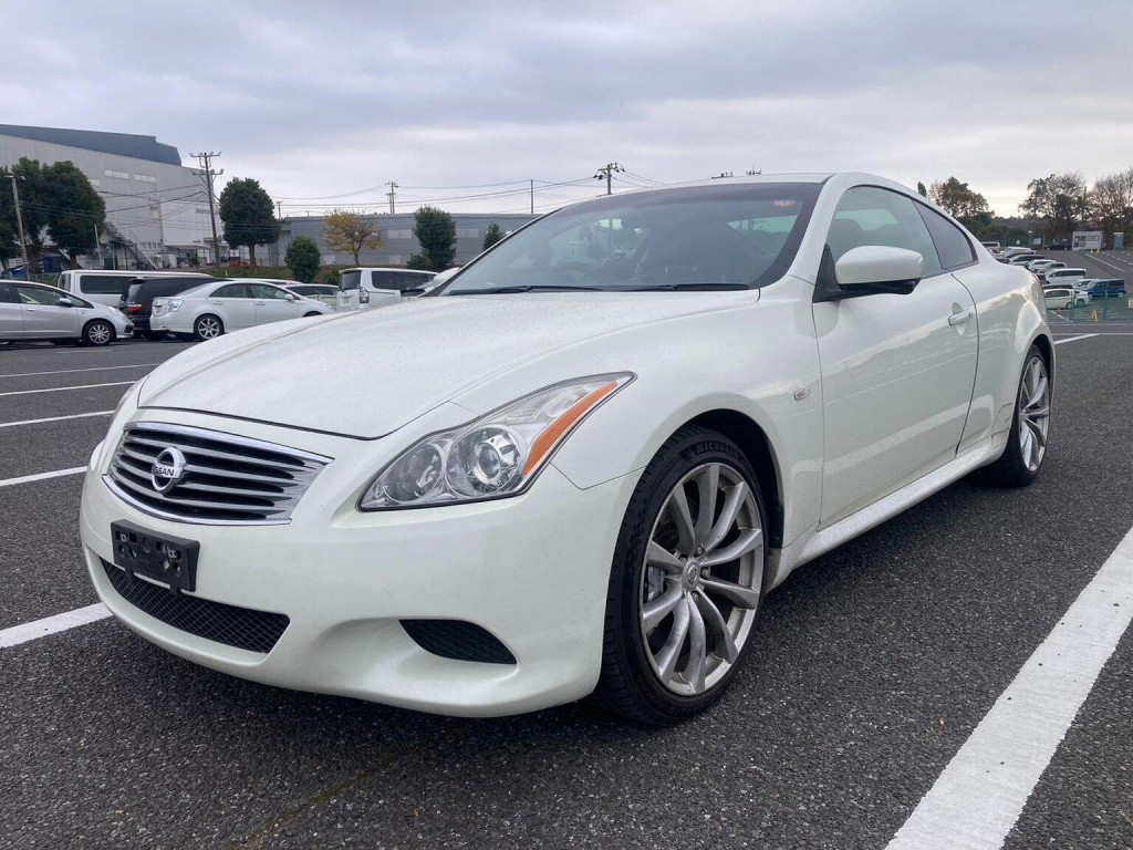 NISSAN SKYLINE 370GT