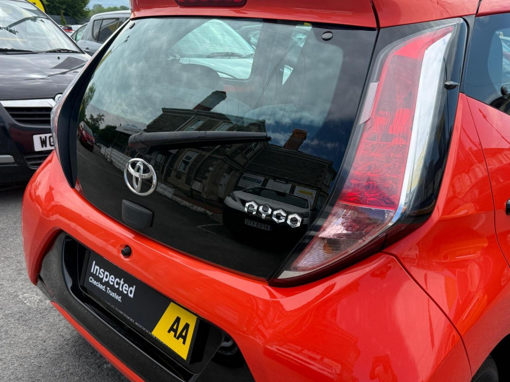 TOYOTA AYGO