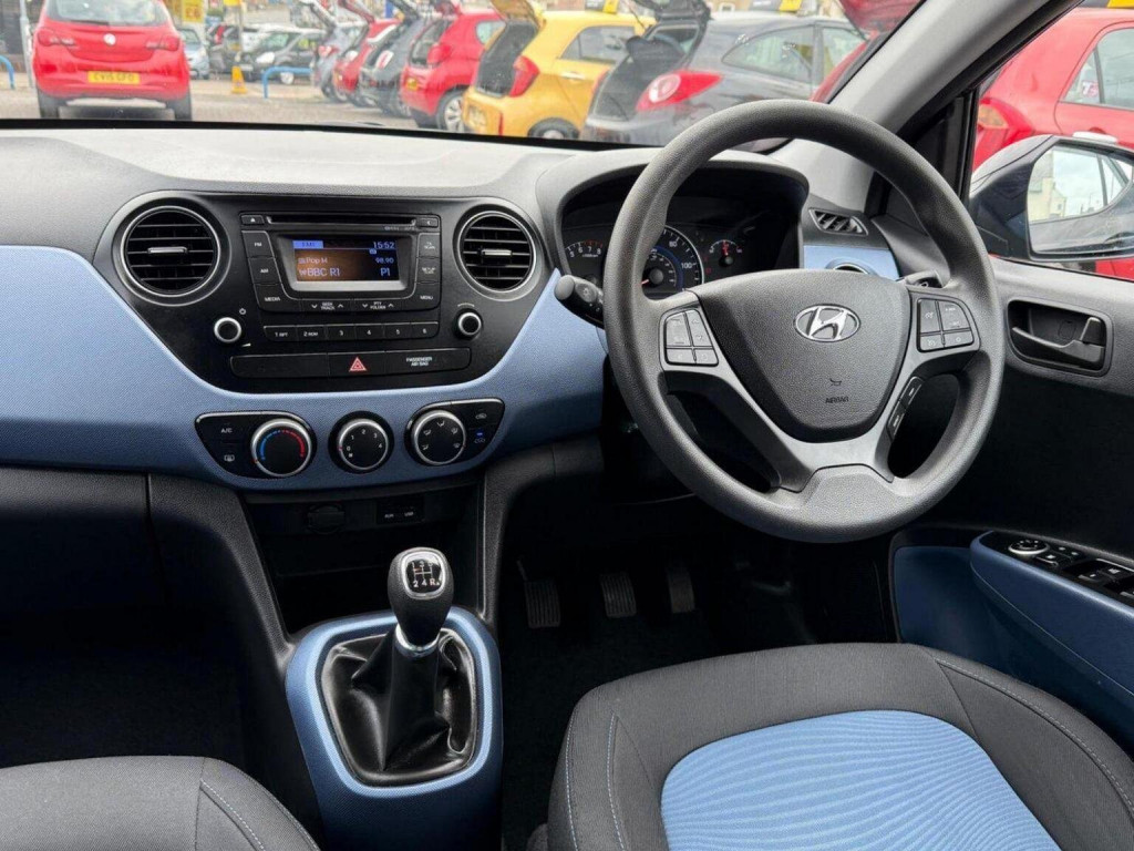 HYUNDAI I10