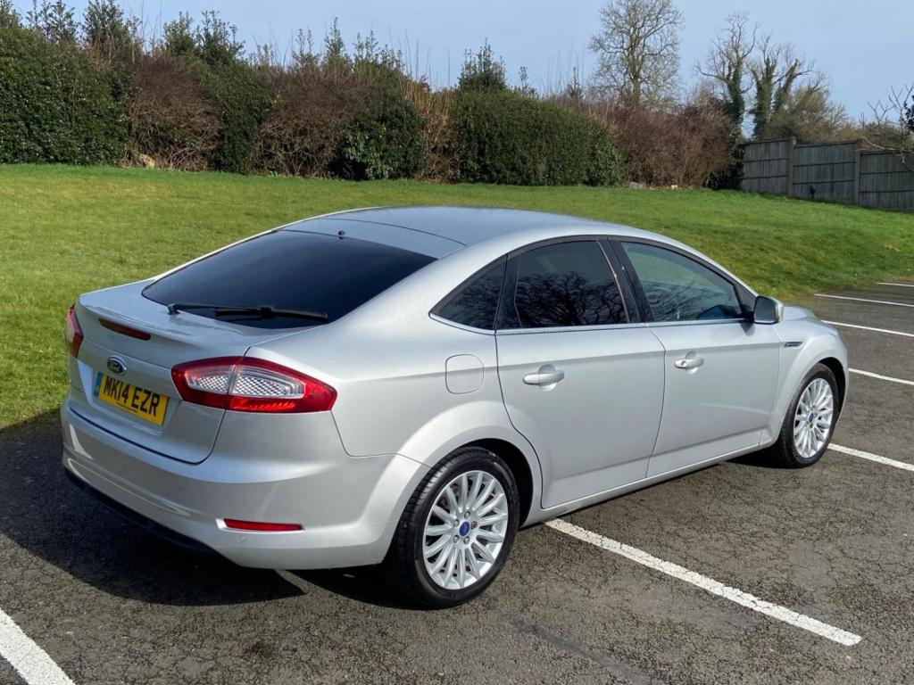FORD MONDEO