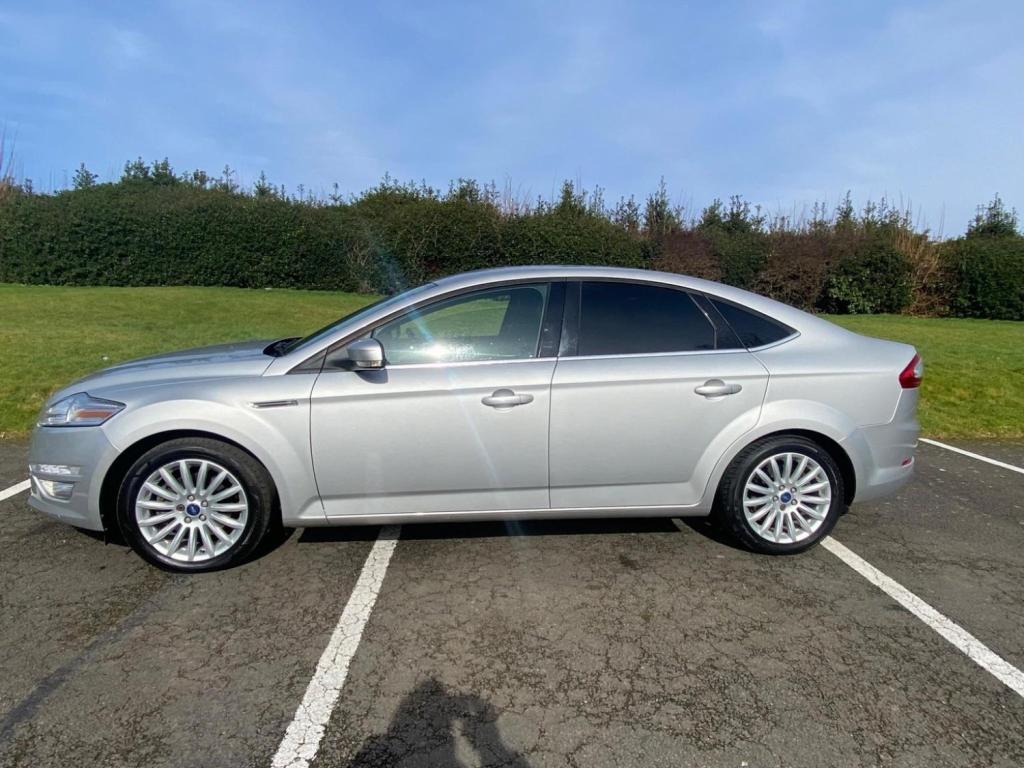 FORD MONDEO