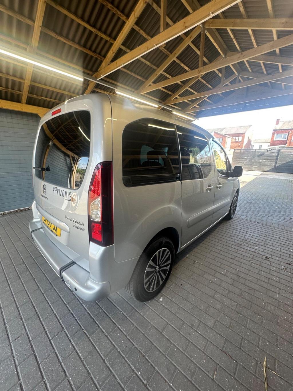 PEUGEOT PARTNER TEPEE