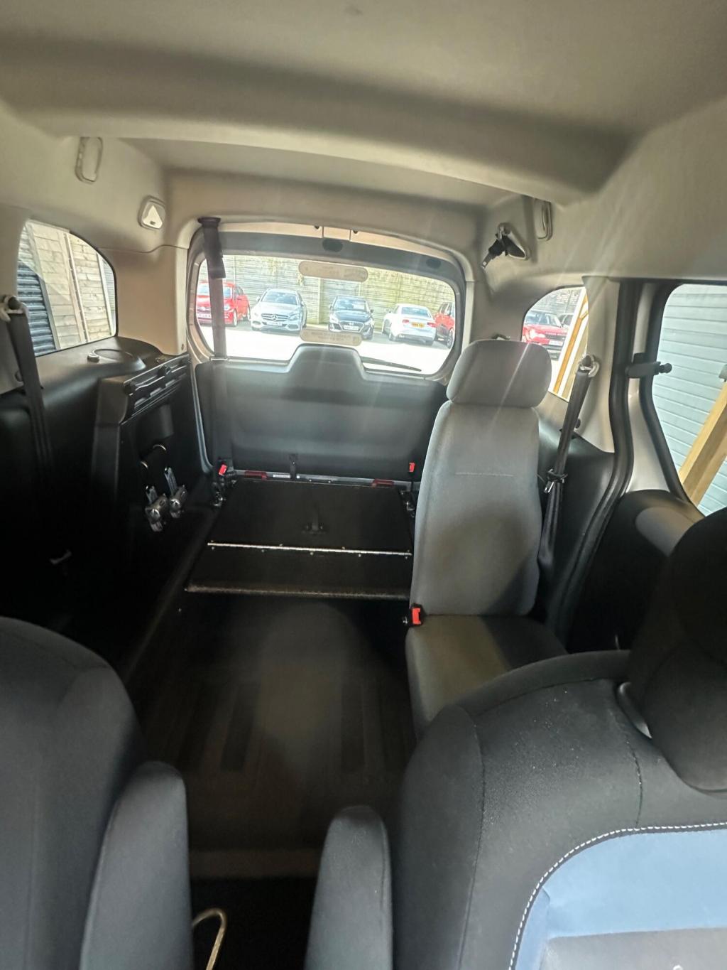 PEUGEOT PARTNER TEPEE