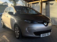 RENAULT ZOE