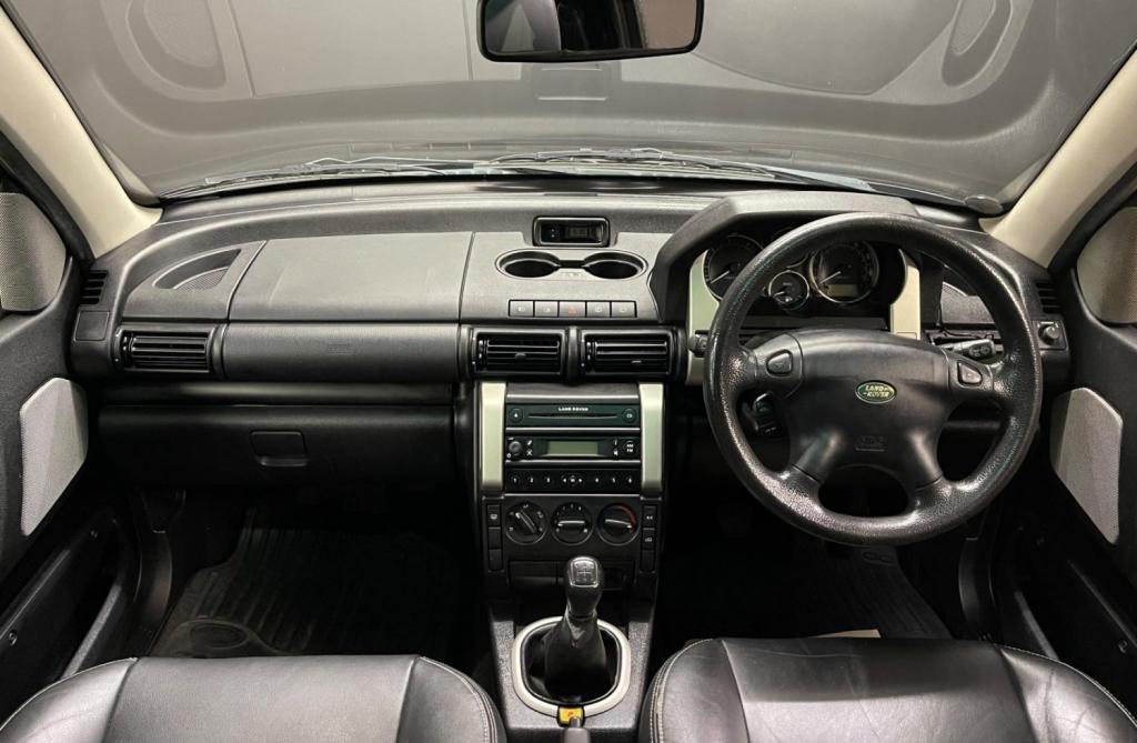 LAND ROVER FREELANDER