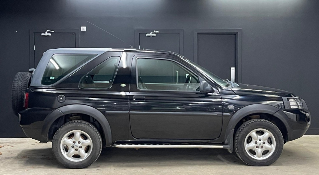 LAND ROVER FREELANDER
