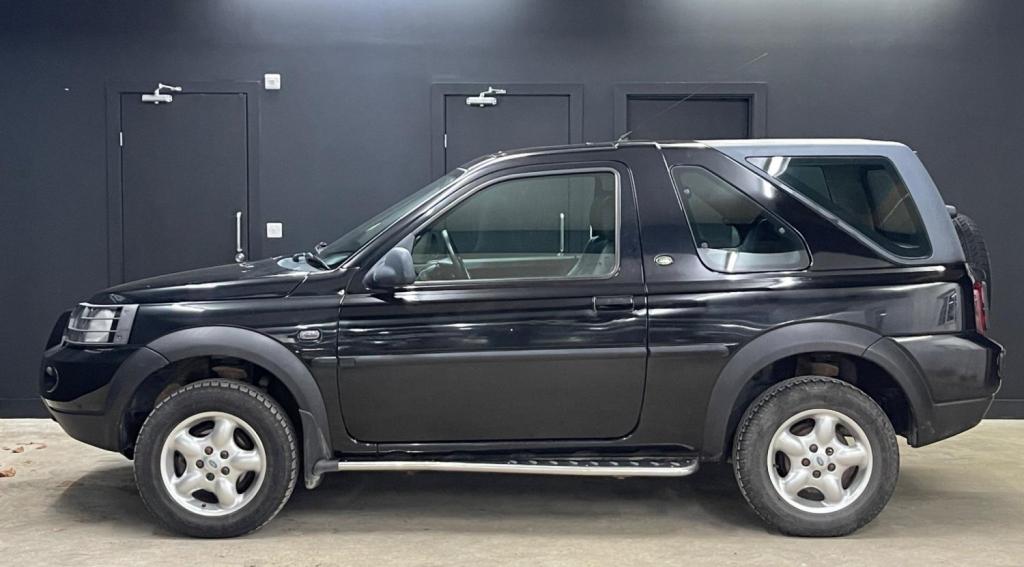 LAND ROVER FREELANDER