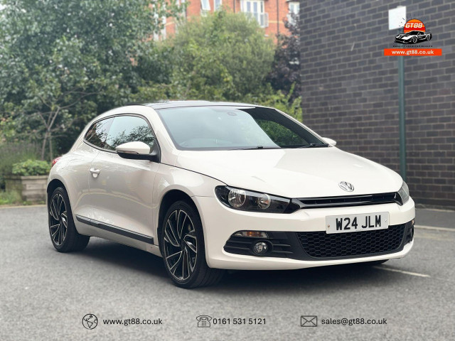 VOLKSWAGEN SCIROCCO 2.0 TDI BlueMotion Tech GT