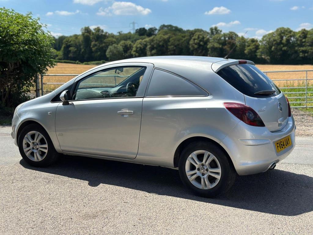 VAUXHALL CORSA