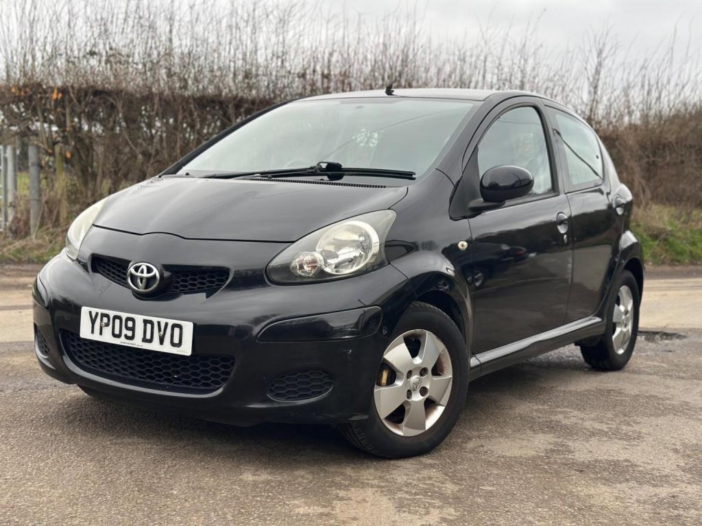 TOYOTA AYGO