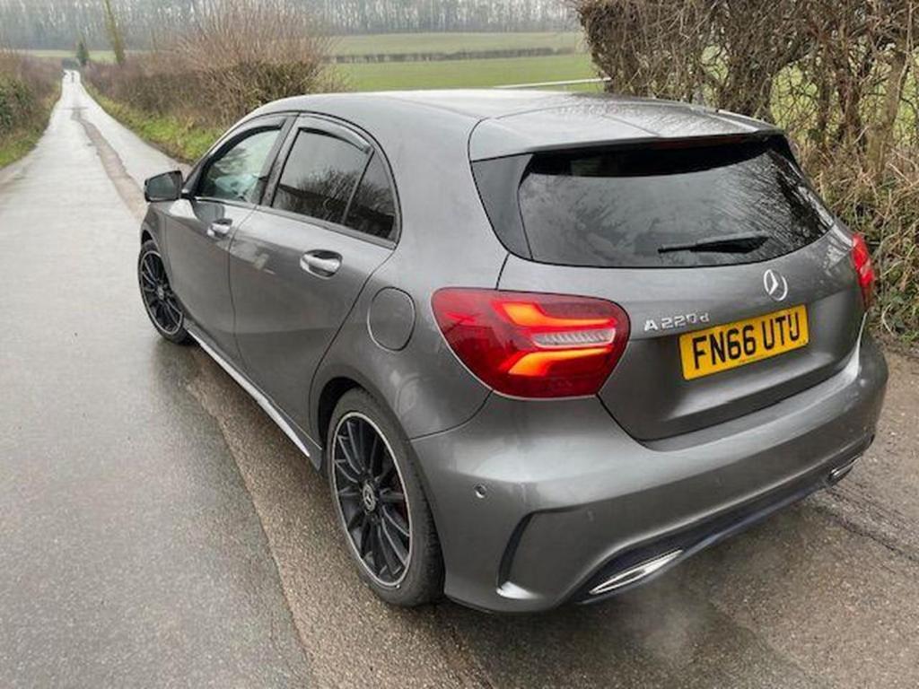 MERCEDES-BENZ A CLASS