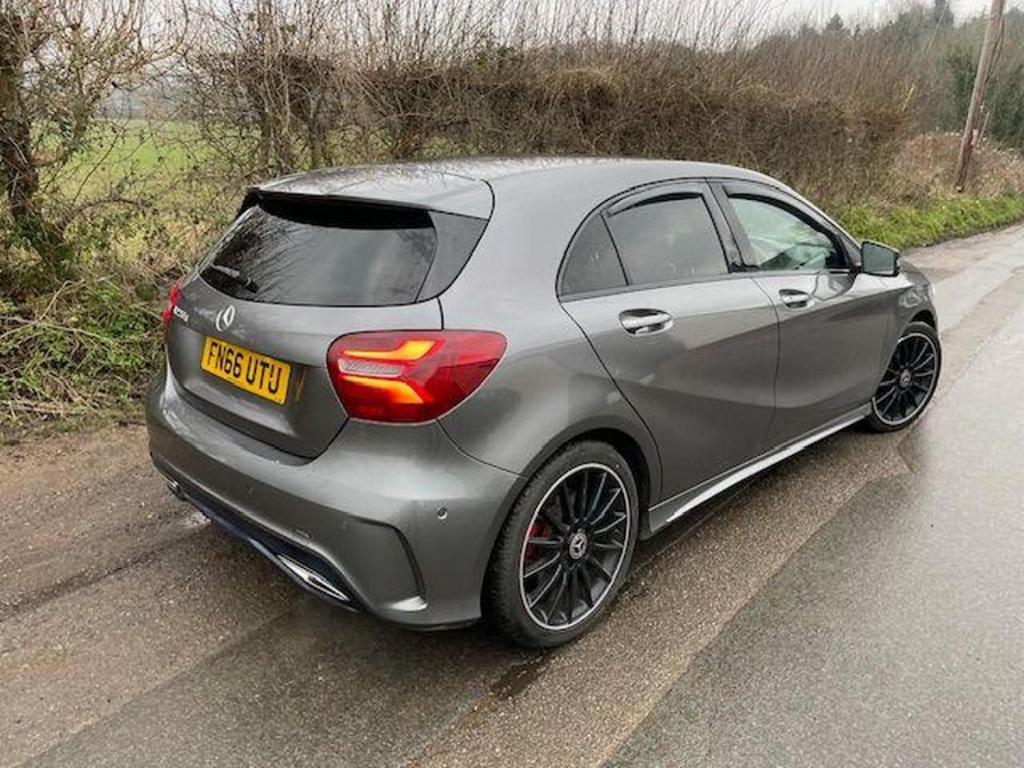 MERCEDES-BENZ A CLASS