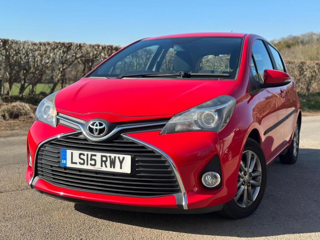TOYOTA YARIS
