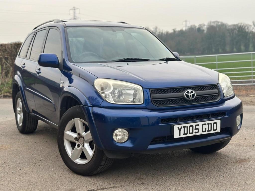TOYOTA RAV4