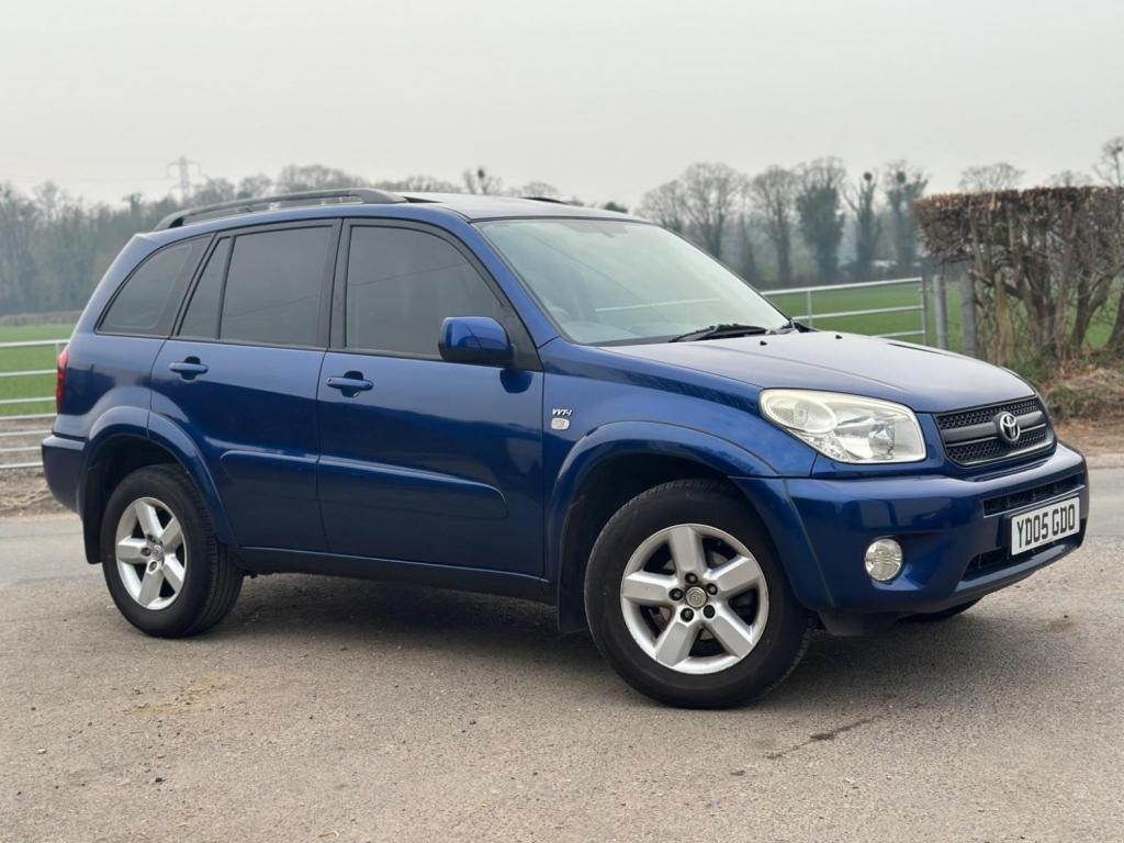 TOYOTA RAV4