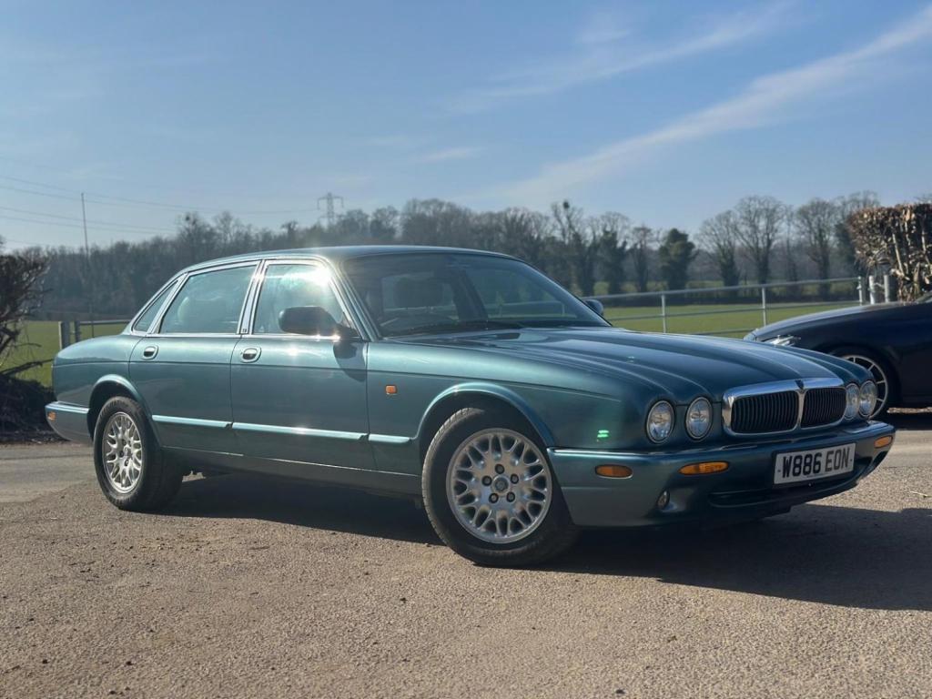 JAGUAR XJ