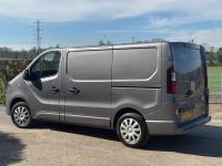 VAUXHALL VIVARO