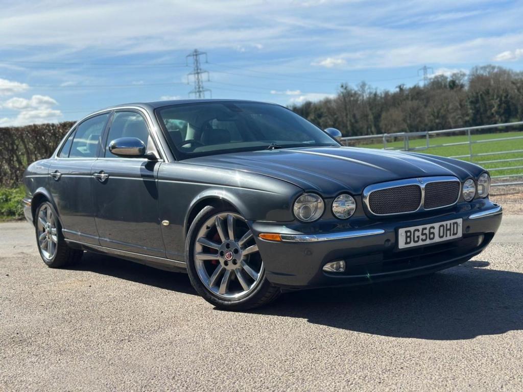 JAGUAR XJ