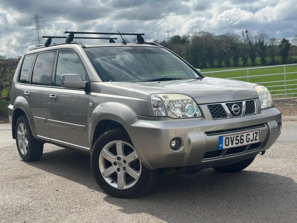 NISSAN X-TRAIL