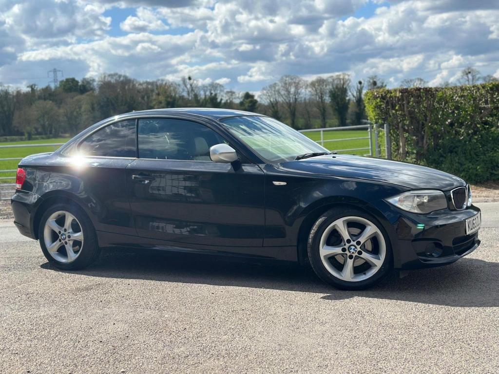 BMW 1 SERIES