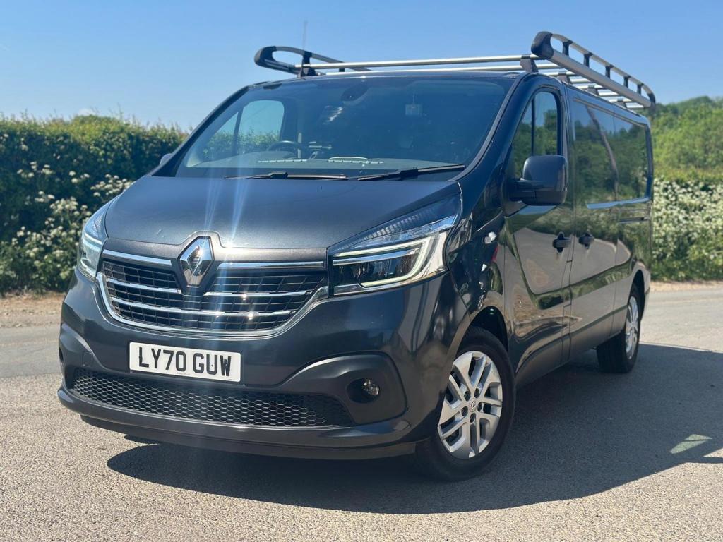 RENAULT TRAFIC