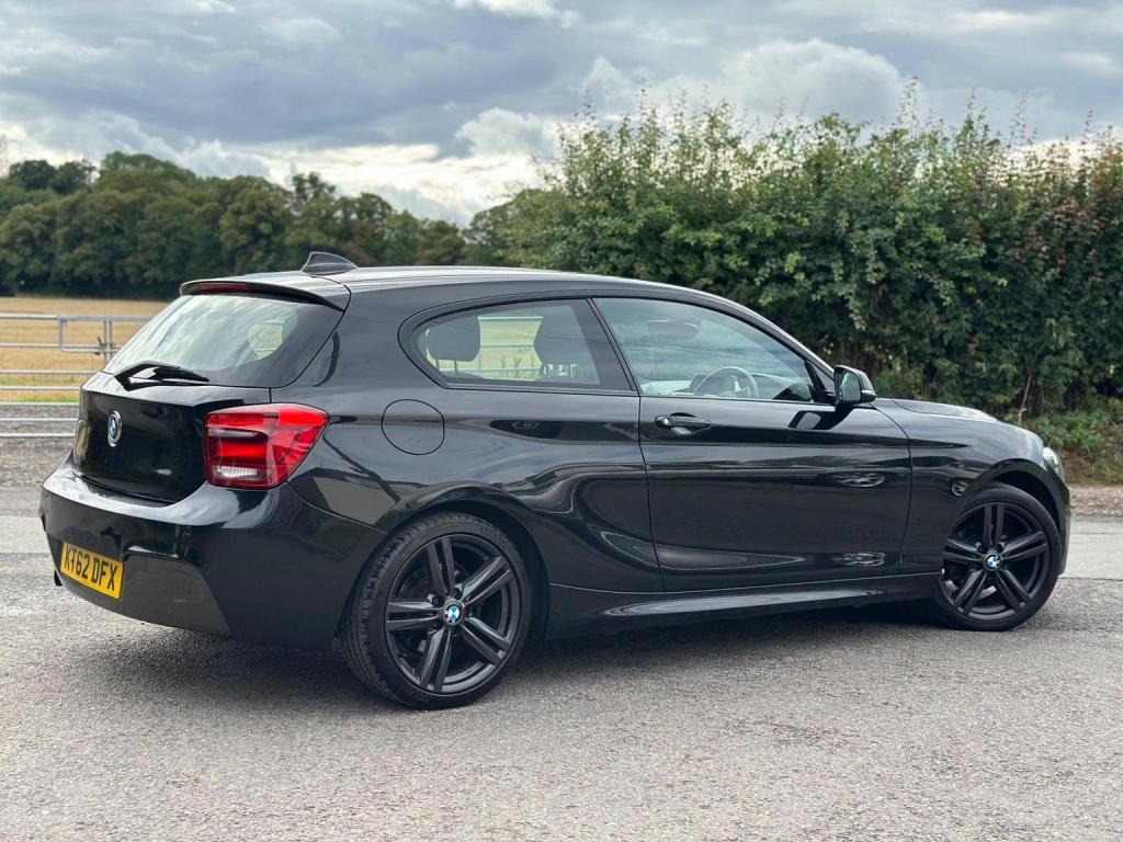BMW 1 SERIES