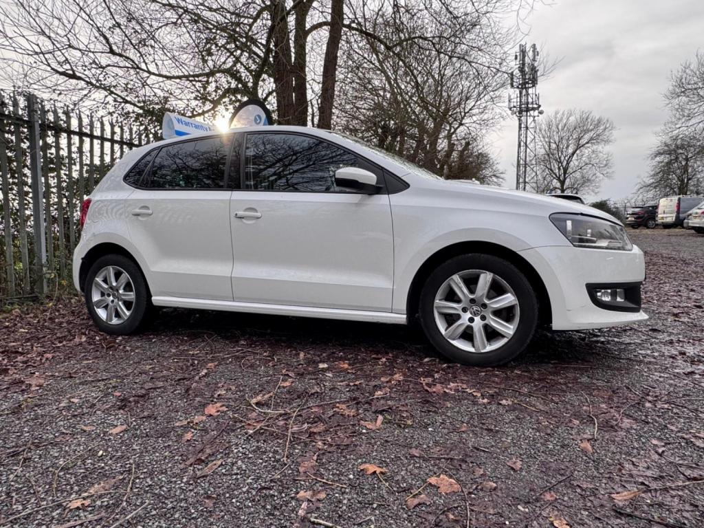 VOLKSWAGEN POLO