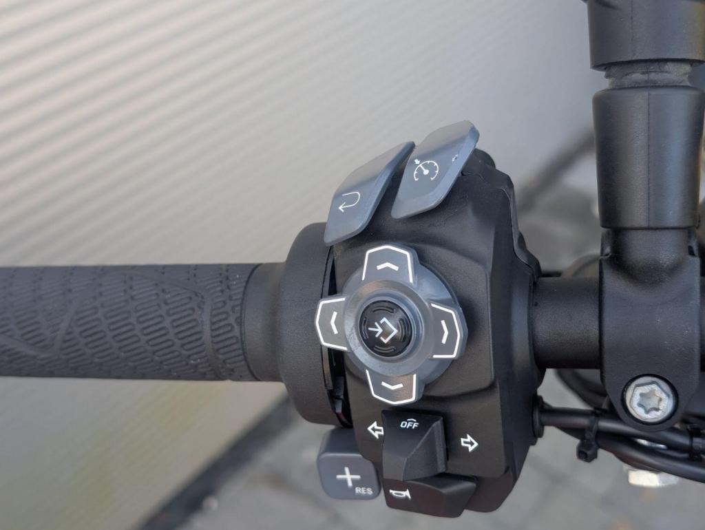 KTM 1290 SUPER DUKE R