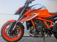 KTM 1290 SUPER DUKE R